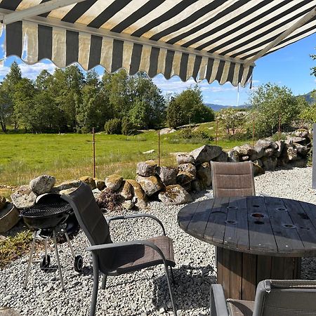 Puntsnes Apartmen Hjelmeland Екстер'єр фото