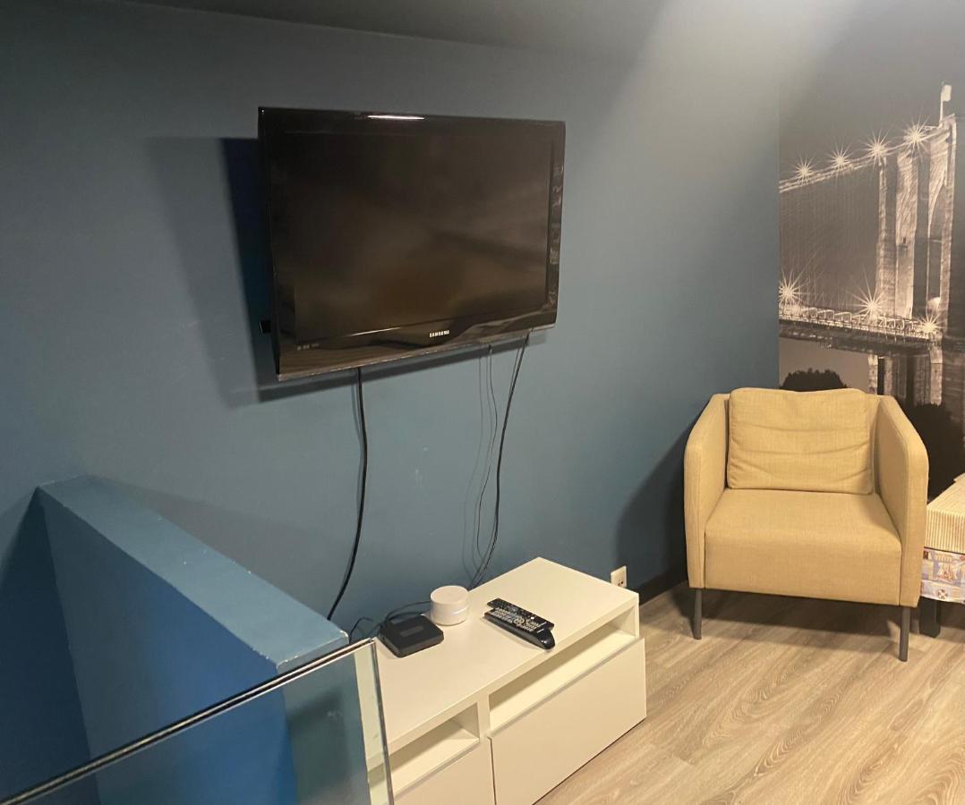 Puntsnes Apartmen Hjelmeland Екстер'єр фото